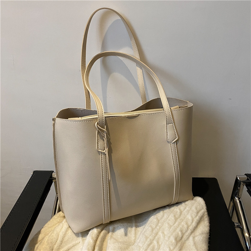 Korean Handbag: Women's Large Capacity Soft Leather Tote Bag, Casual Versatile Shoulder Bag - Lightweight For Daily Use New Free Delivery Designe