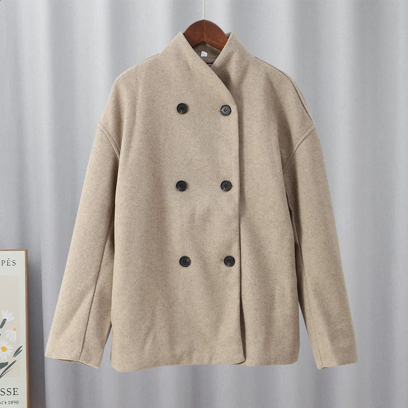 Fashion Double Breasted Solid Woolen Jacket Women Elegant Long Sleeve Warm Stand Collar Loose Coats Lady Street Jackets 240909