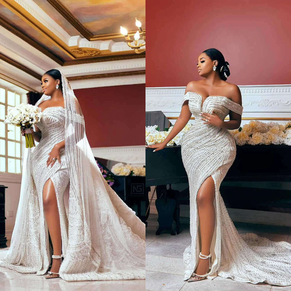 Mermaid Wedding Dresses Crystal Pearls Bridal Gowns with Detachable Train Side Split Custom Made Bride Dress