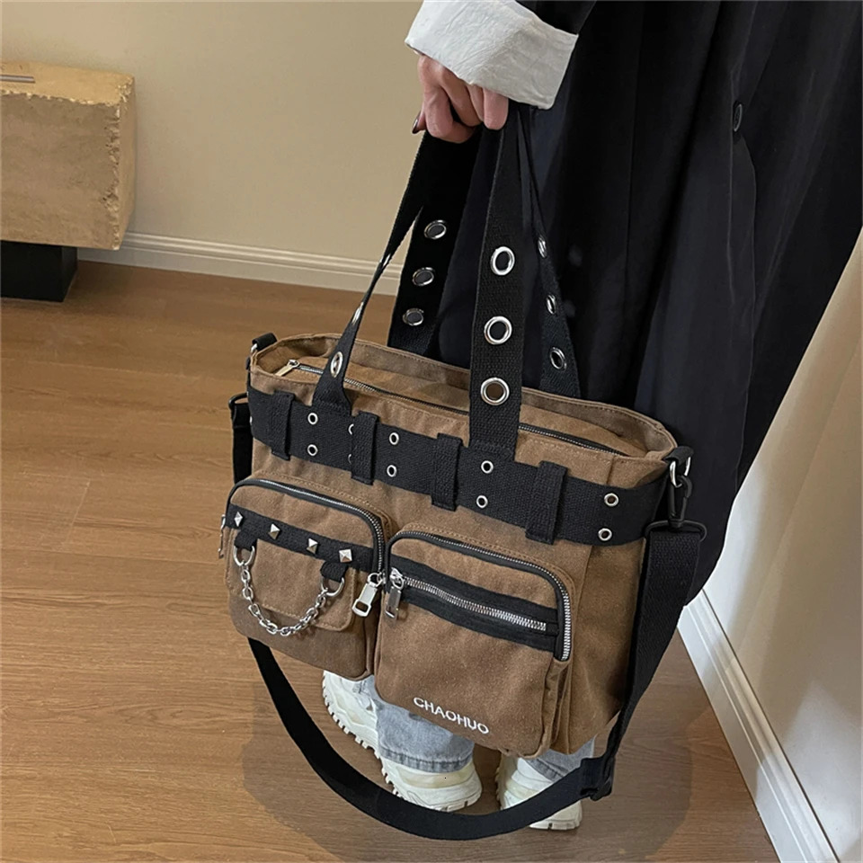 Spring And Autumn New Chain Buckle Shoulder Solid Bag Zipper Rivet Designer Multifunctional Women's Handbag Bolsas De Hombro Crossbody Bag Tote B