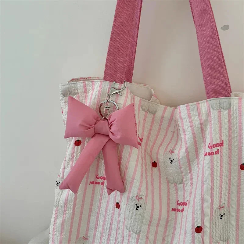 Cute 3D filled bow keychain Y2K sponge bow keychain charm fashionable pink pocket pendant backpack hanging jewelry decoration 240914