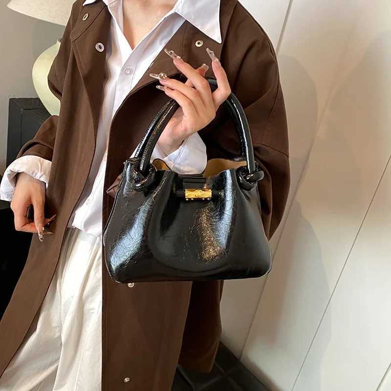 CMM Small PU Leather Drawstring Crossbody Bags for Women 2024 Winter Fashion Female Bucket Bag Lady Shoulder Bag Handbags