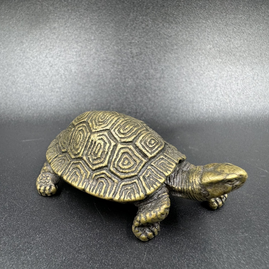 Brass small turtle ornaments solid copper thousand-year-old turtle pattern longevity turtle mini copper turtle simulation turtle bronze 65.5g