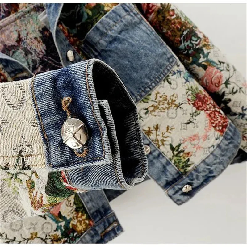 2024 Spring Autumn New Print Denim Jacket Splicing Long Sleeve Lapel Pocket Denim Tops Women's Short Jacket Fashion Cowgirl Coat
