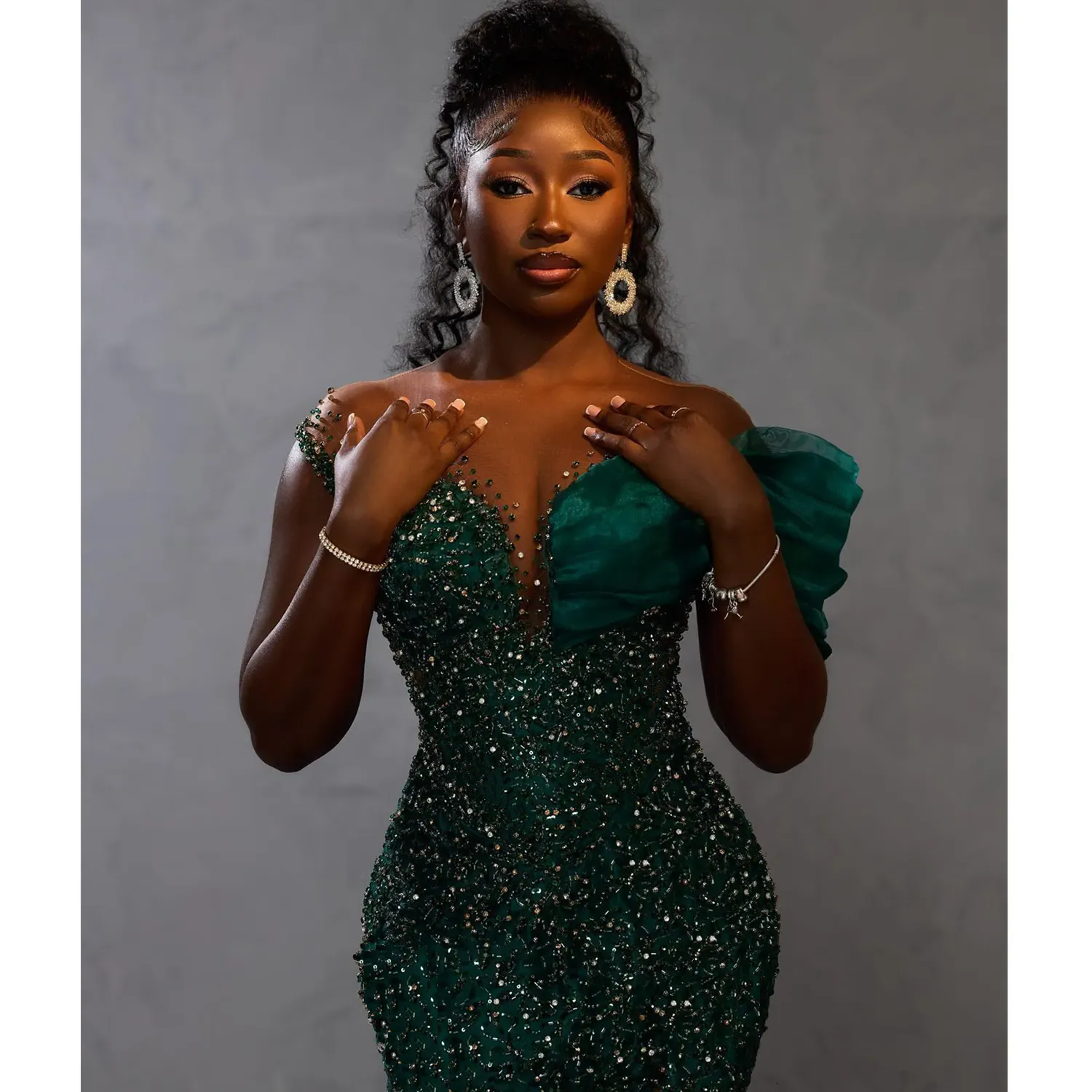 African Nigeria Plus Size Prom Dresses for Black Women Illusion Sheer Neck Mermaid Short Sleeves Sequined Lace Evening Celebrity Dresses