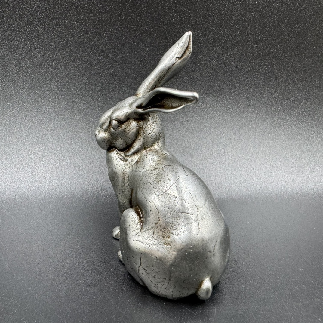 Iron solid rabbit ornaments zodiac rabbit lucky rabbit tea pet Lucky Iron Rabbit Figurine Traditional