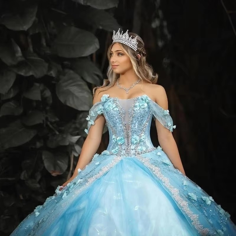 Off The Shoulder Princess Ball Gown Romantic Quinceanera Dresses Classic 3D wer Applique Beads Sweet 16 Dress Vestidos