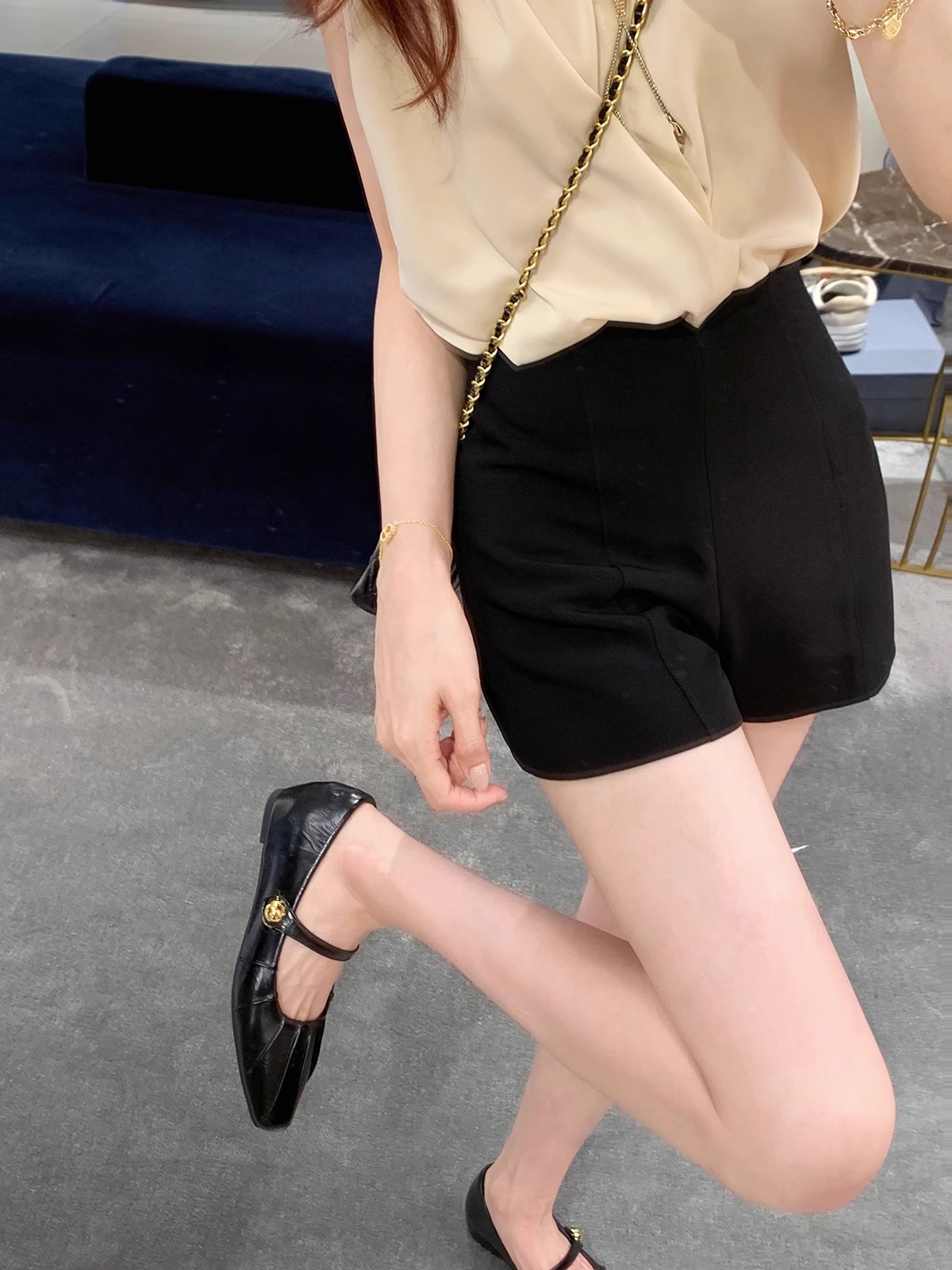 Dress Shoes Women Mary Janes Flats Shallow Pointed Toe Summer Designer Brand Sandals Lolita Walking Chaussures Femme