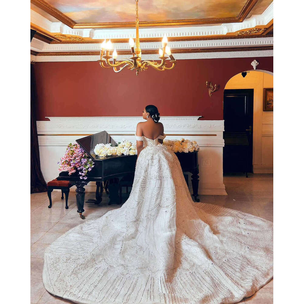 Mermaid Wedding Dresses Crystal Pearls Bridal Gowns with Detachable Train Side Split Custom Made Bride Dress