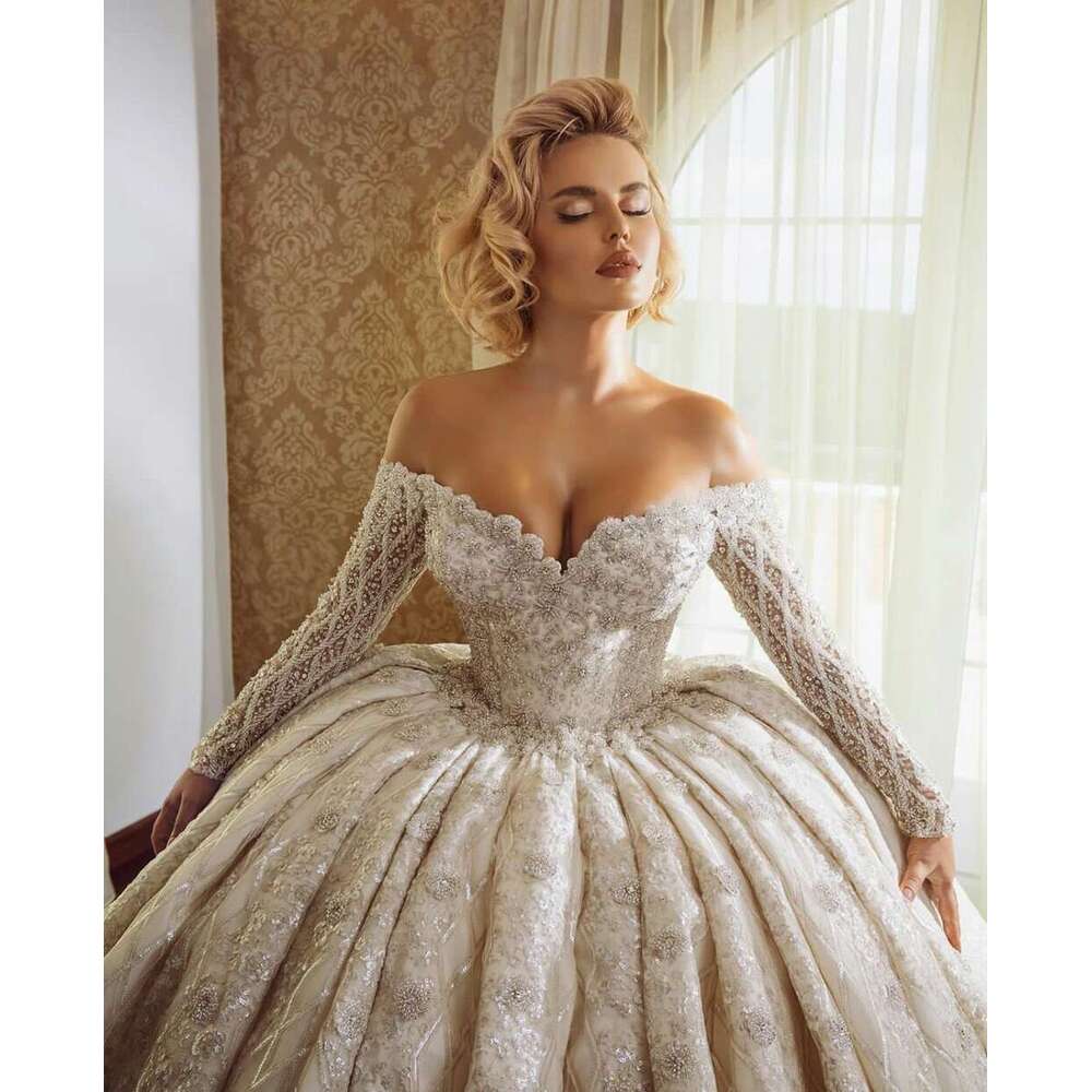 Plus Size Wedding Dress Off Shoulder Lace Appliques Bridal Gowns Custom Made Beads Long Sleeves Vestido de novia