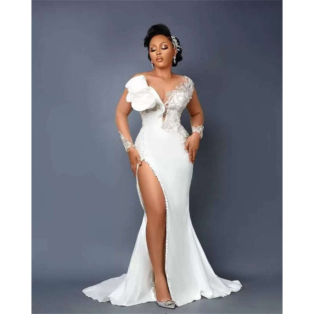 Plus Size African Wedding Dress Side Split Ruffles Beads Bridal Gowns Custom Made Long Sleeves or Length Vestido de novia