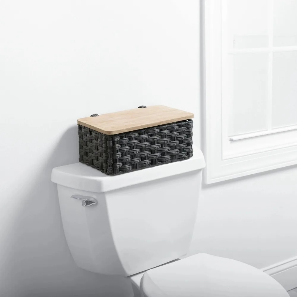 The black resin basket and natural wooden lid basket with woven n are easy to place just as clean as the Paulinian wooden lid is needed 240903