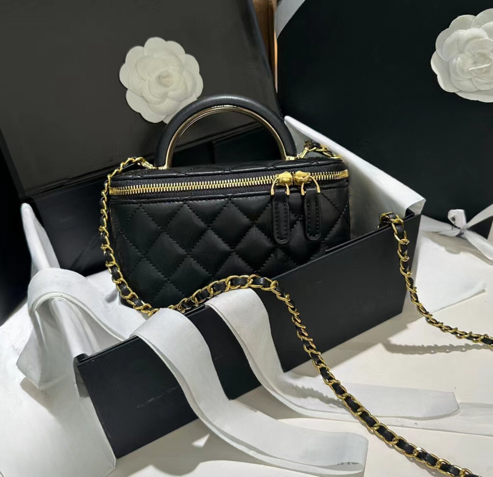 Sell like hot cakes Women designer makeup bag High Quality Sheepskin Diamond Lattice Handle Vanity Box Tote Bags Crossbody Shoulder Cosmetic Case Luxury handbag