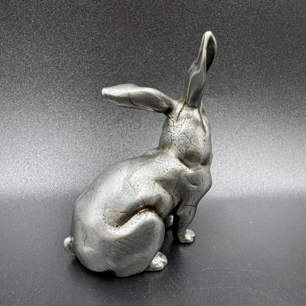 Iron solid rabbit ornaments zodiac rabbit lucky rabbit tea pet Lucky Iron Rabbit Figurine Traditional