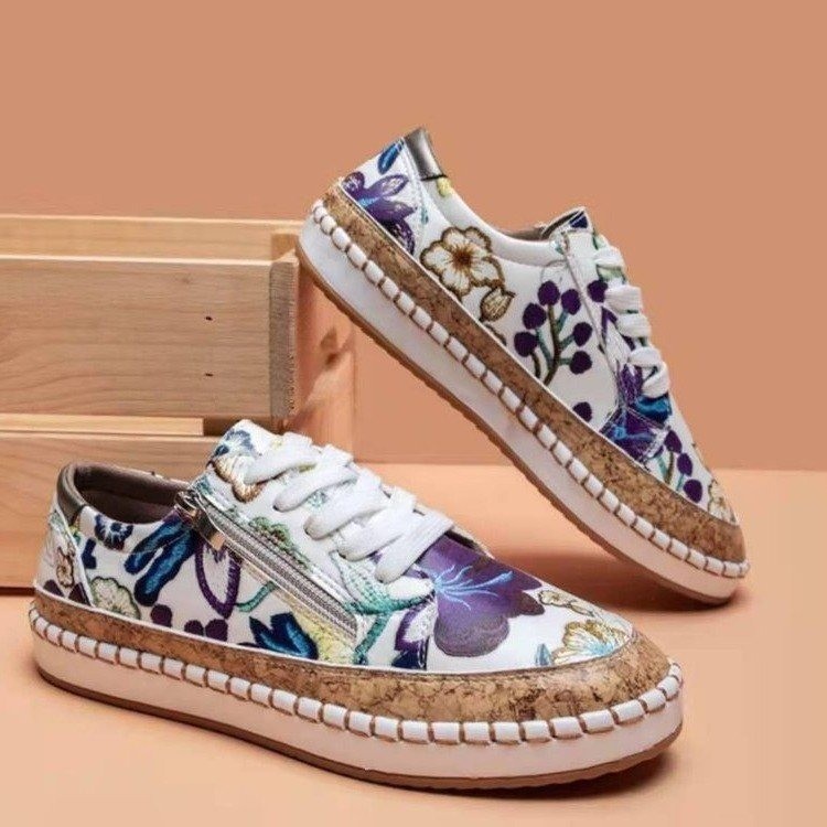 Low-top Casual Canvas Board Shoes for Women | Trendy Fashion Sneakers