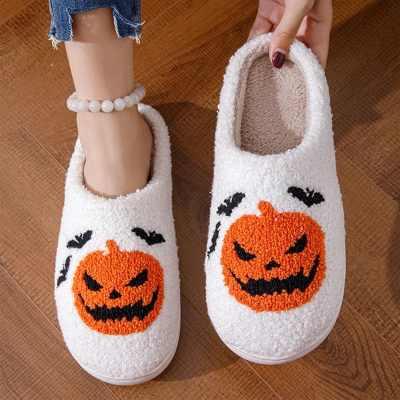 Cotton Fluffy Slippers Home Cartoon Pumpkin Platform Plush Slides Couple Funny Halloween Slipper Casual Shoes Women 240910