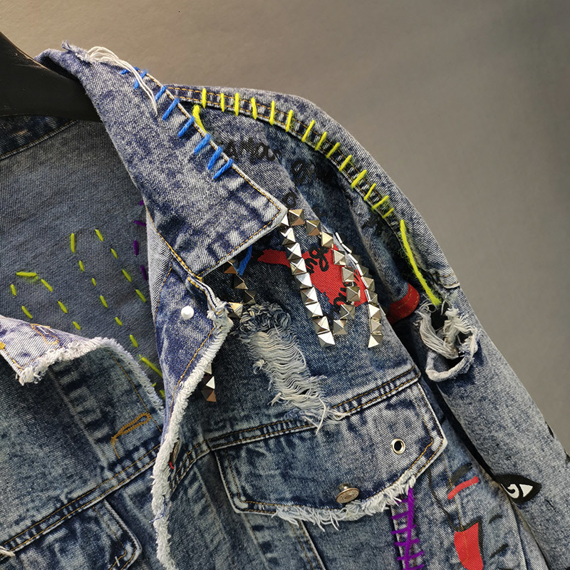 Manual Rivet Beaded Line Tassel Letter Graffiti Print Women Denim Jacket Spring Autumn 2023 Casual Hole Denim Jacket Veste Femme