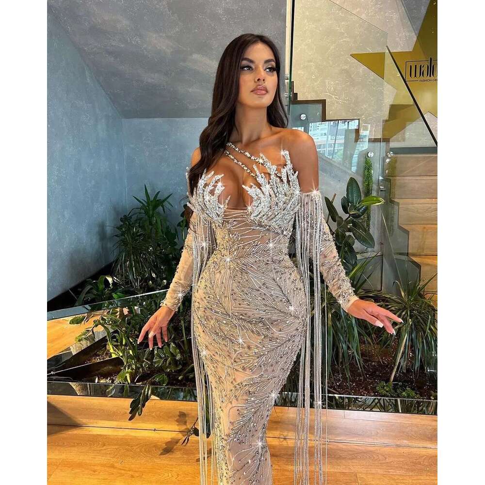 Exquisite Off The Shoulder Prom Dress Beading Crystal Tassel Evening Gowns Sequins Illusion Party Dresses Custom Made 0227Lz
