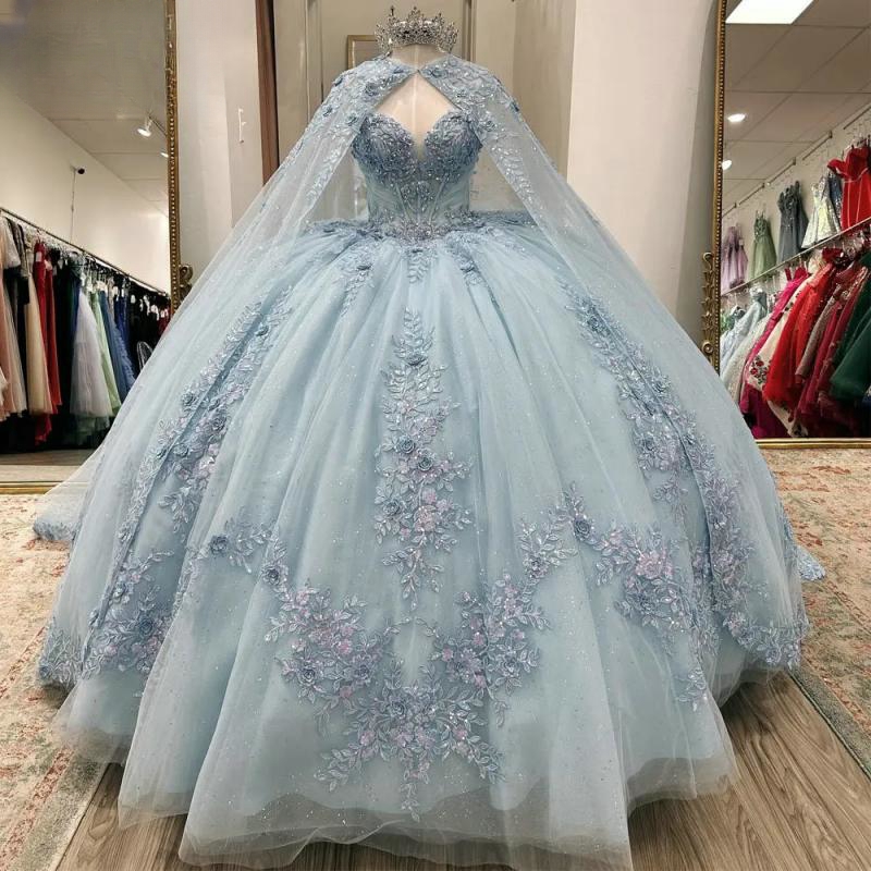 Light Blue Shiny Sweetheart Beading Ball Gown Quinceanera Dresses With Cape Appliques Lace Tull Sweet 16 Dress Vestido De 15 Anos