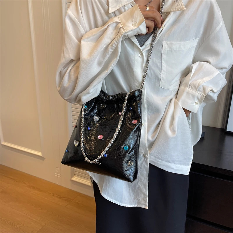 LEFTSIDE Dias Sier Leather Cross Body for Women Korean Fashion Chain Shoulder Bag Handbag 240910 9d39 - view 3