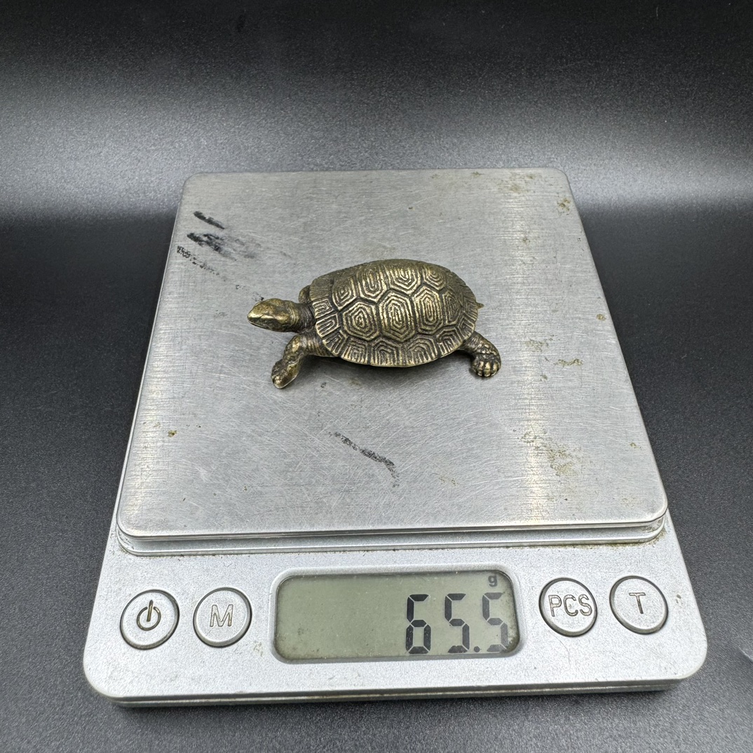 Brass small turtle ornaments solid copper thousand-year-old turtle pattern longevity turtle mini copper turtle simulation turtle bronze 65.5g