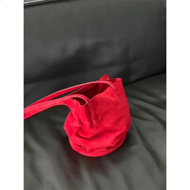 Miyagawa Korean bucket shoulder bag retro handbag womens large capacity 240910