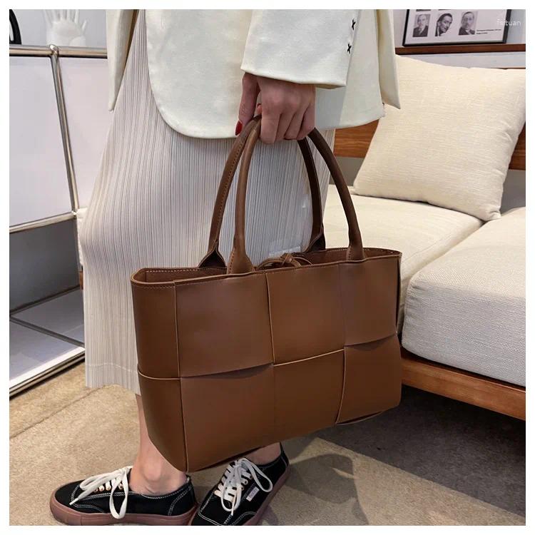 Totes Leather Woven Large-Capacity Handbag Women's Shoulder Bag Trend Women Messenger For e68a