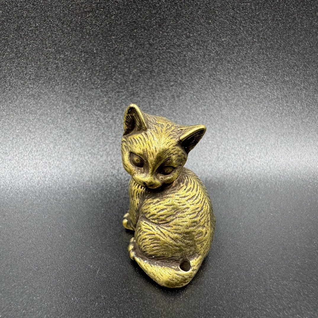 8 styles Brass Cute Cat figurines Miniature tabletop ornaments Classical small animal home decoration accessories