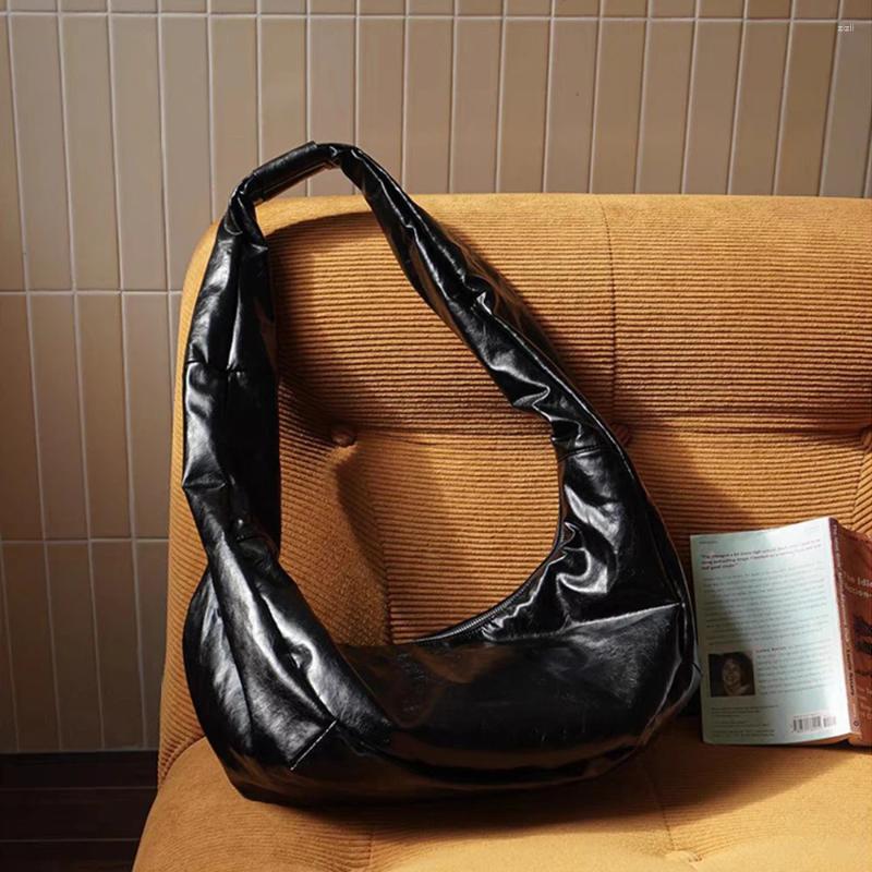 Totes New Oversize Soft Women Shoulder Bag Casual PU Leather Crossbody Bags For Wide Strap Tote Designer Half Moon Hobos 2024