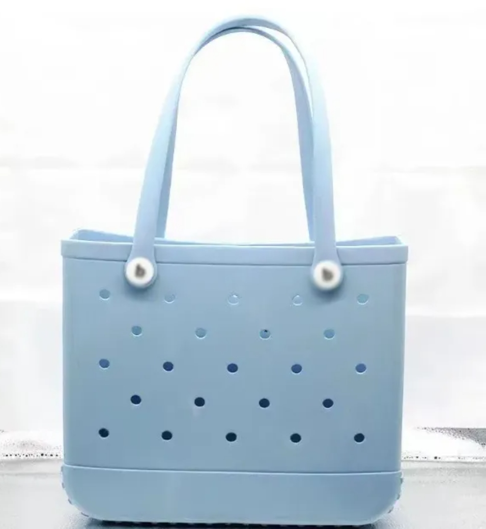US stock Bogg Beach Shopping Bag Storage Bags Waterproof Bogg Bag Solid Punched Organizer Basket Summer Water Park Handbags Large Women's Stock Gifts w123