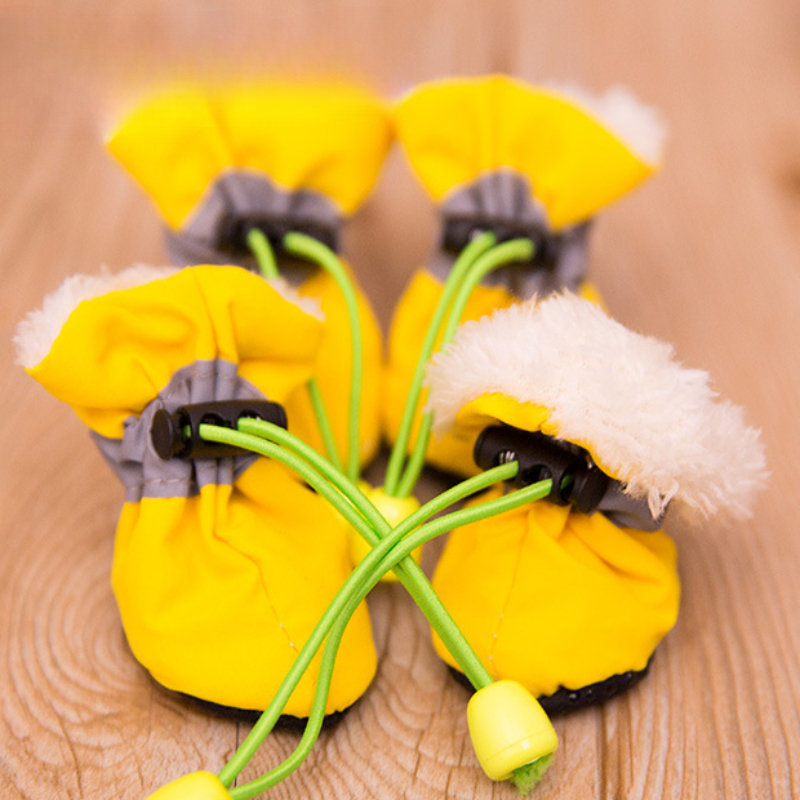 Pet Dog Shoes Soft Bottom Puppy Winter Keeps Warm Shoes Anti-slip Rain Boots Footwear for Small Dogs Pet Supplies