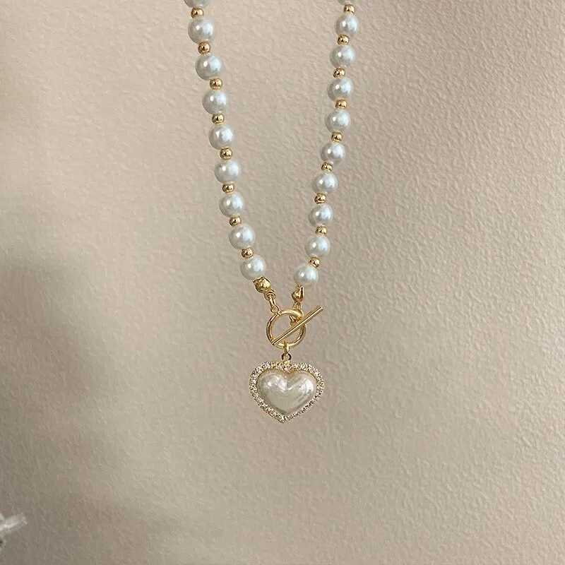 Elegant Pearl Necklace For Women Heart Pendant Necklaces Luxury Imitation Pearls Chain Necklaces Korean Jewelry Girls GiftsX241009