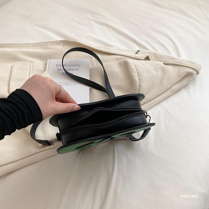 Poisoned Fruit Shaped Crossbody Halloween Skull Shoulder Ghost Bag For Horror Night CYD2409115