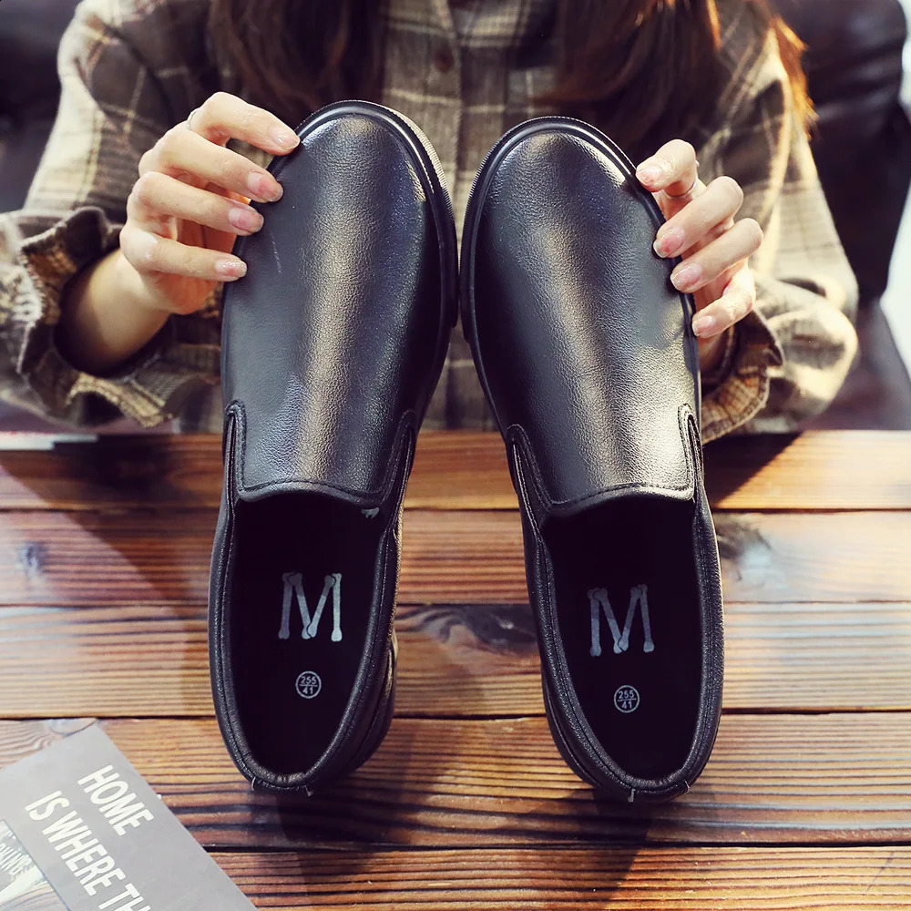 Black Microfiber Waterproof Mens Womens Casual Shoes Flat Bottome Soft Sole Loafers Wear-resistant Non Slip Sneakers Men Shoes 240904
