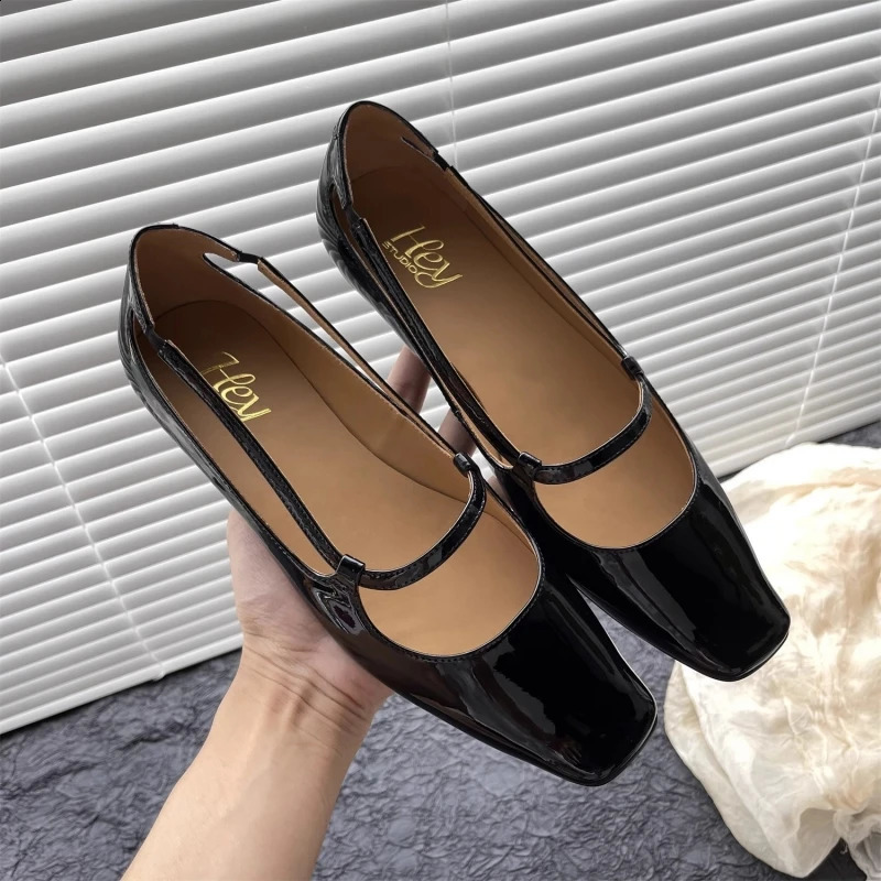 Retro Flat Simplicity Mary Jane Women Trends Brown Black Sier Mom Shoes Comfort Flats Office commuting 240904