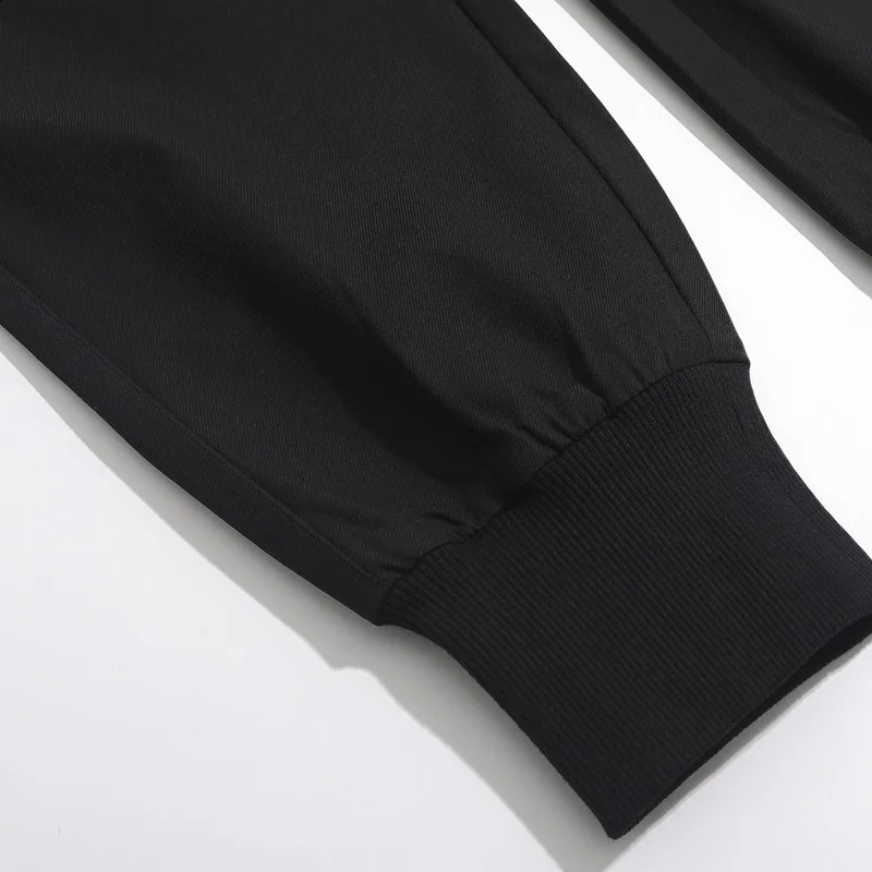 Mens fashionable casual cargo pants with flip pockets and side pull waist pants 240930