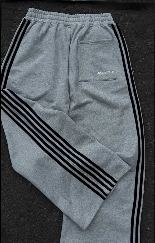HCW Simple Fashion Side Stripe Classics Sports Pants Harajuku Retro Korean Baggy Sweatpants Men Women Straight Casual 240905