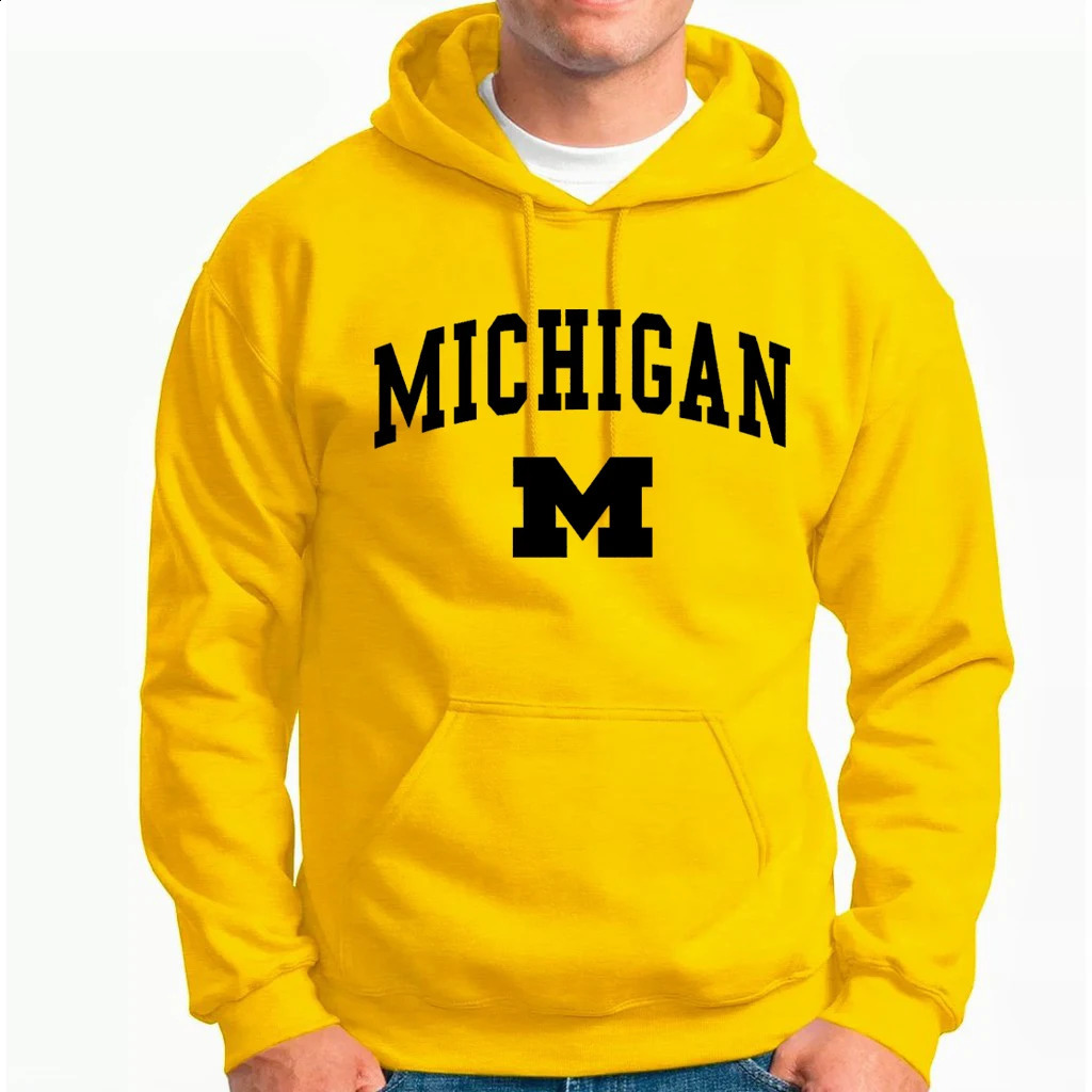 Michigan letter printing hooded sweatshirt for autumn and winter unisex casual student fashion couple 240911