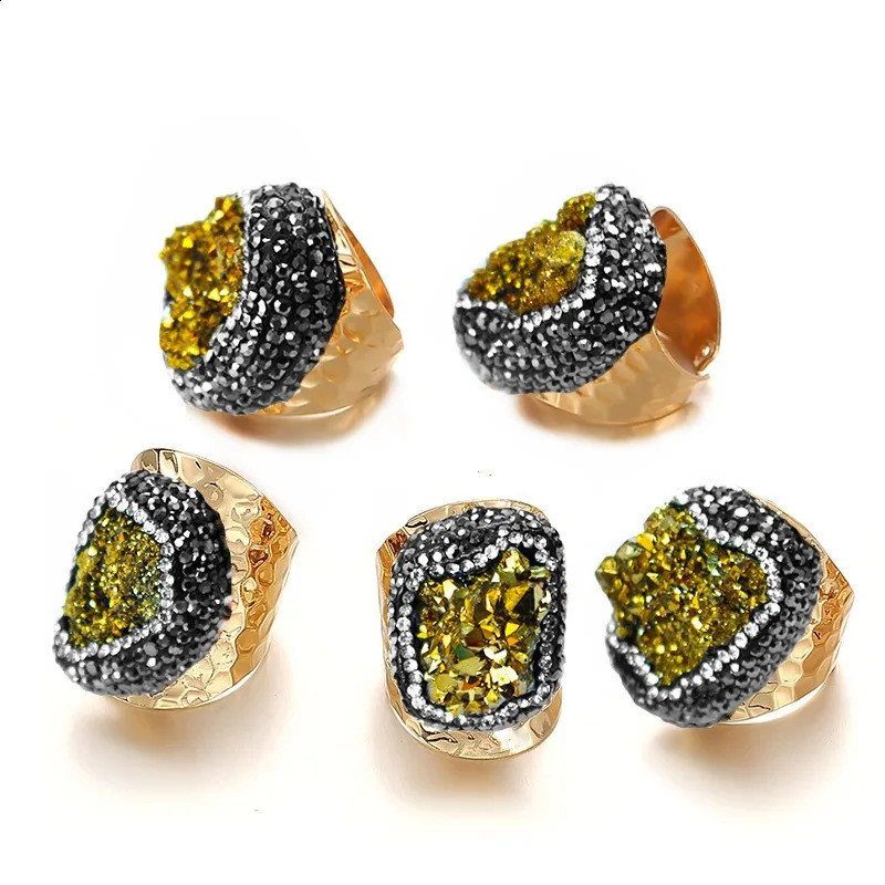 Natural Stone Adjustable Rings For Women Couple Colors Crystal Cluster Winding Ring Trend Wedding Band Jewelry Party Gift y240906