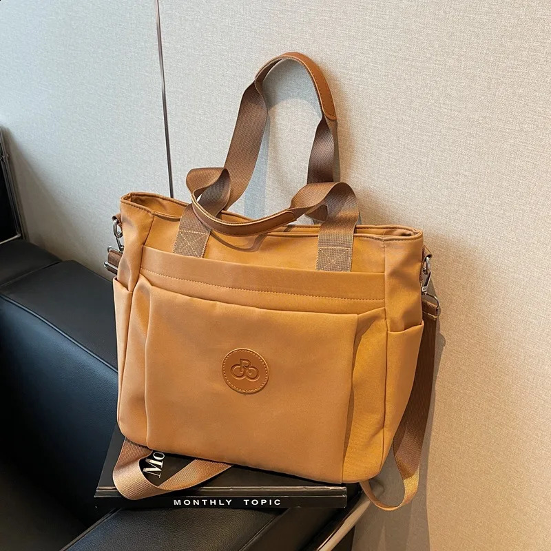 Fashion canvas handbag womens casual shoulder bag nylon cross body large capacity with zipper and pocket 240910