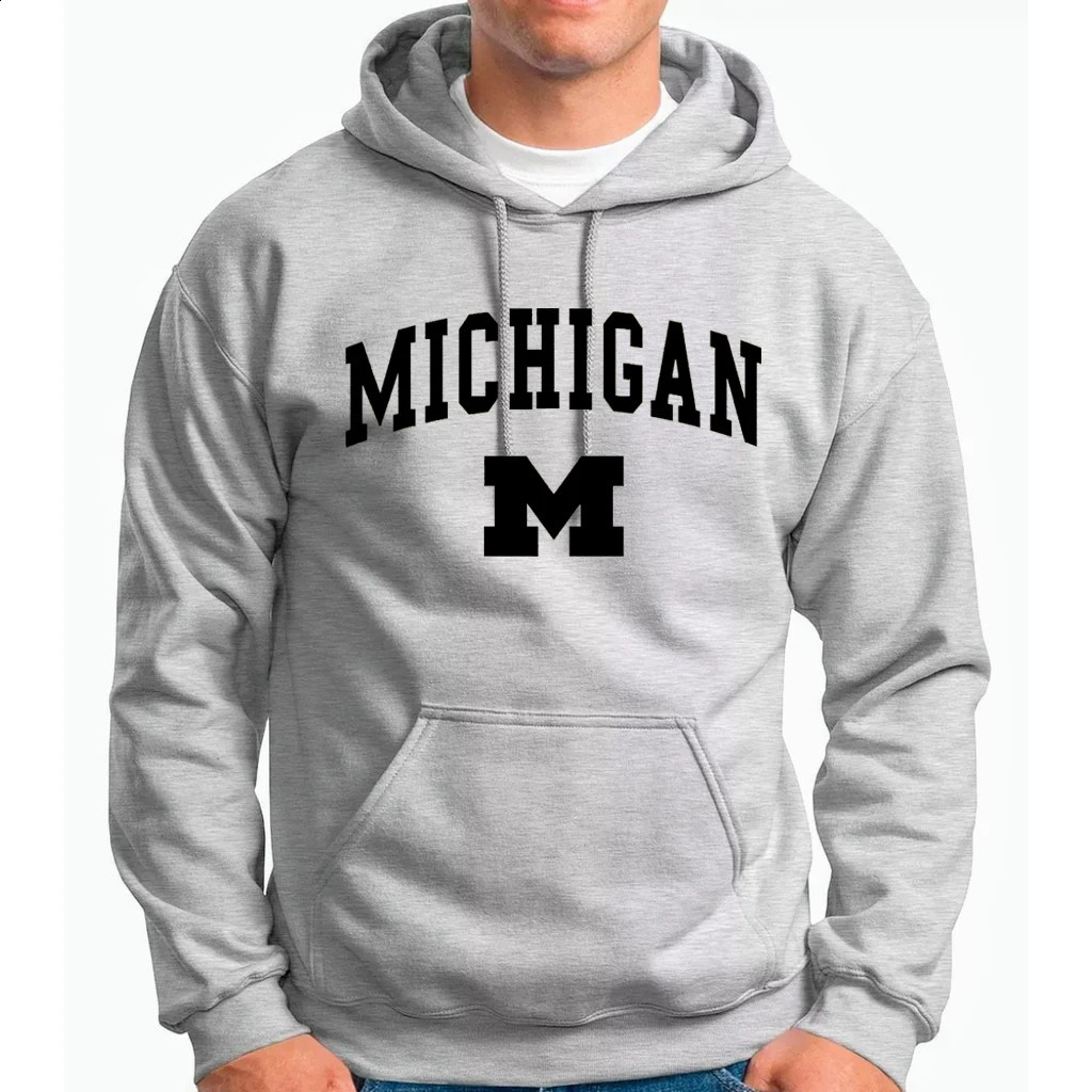 Michigan letter printing hooded sweatshirt for autumn and winter unisex casual student fashion couple 240911