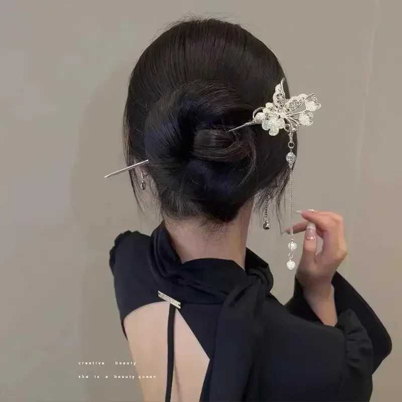 Classic Chinese Hair Stick Pins for Women Butterfly Flower Star Fresh Handmade Hairpins Charm Jewelry Accessories Hair OrnamentsX2409