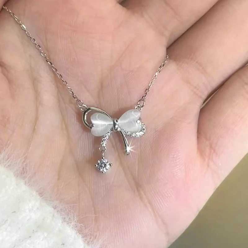 Fairy Elegant Pink Round Crystal Pendant Necklace Simple Design Korean Fashion Girls Women Star Clavicle Chain Jewelry Gifts XJ250524