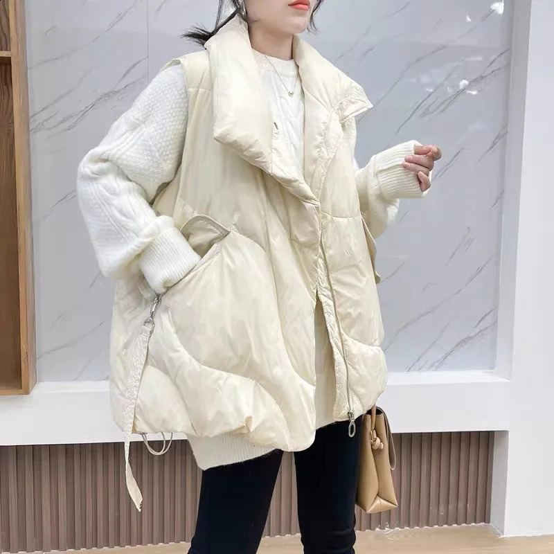 Womens loose solid sleeveless jacket womens black and white warm vest autumn lightweight winter 240910