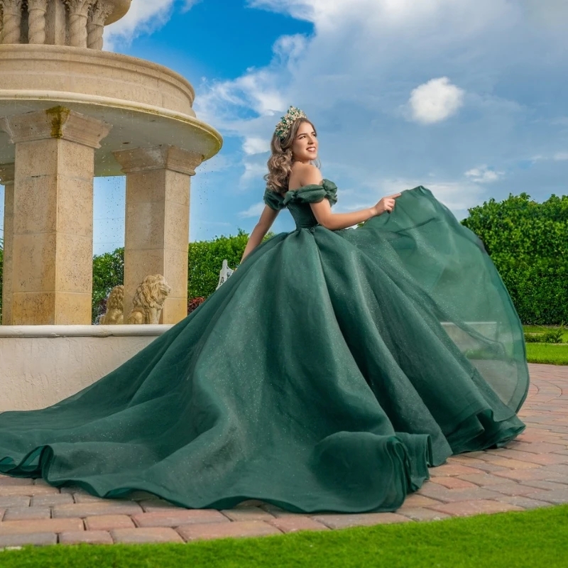 Blackish Green Shiny Ball Gown Quinceanera Dresses Off The Shoulder Applique Lace Beads Tull Tiered Sweet 16 Dress Vestidos 15 De