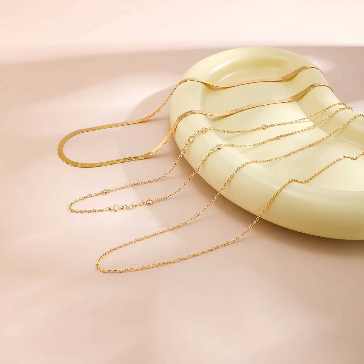 3Pcs Sexy Gold Color Flat Snake Chain Bellly Waist Chain for Women Boho Rhinestone Belt Body Jewelry Summer Bikini AccessoriesX2409