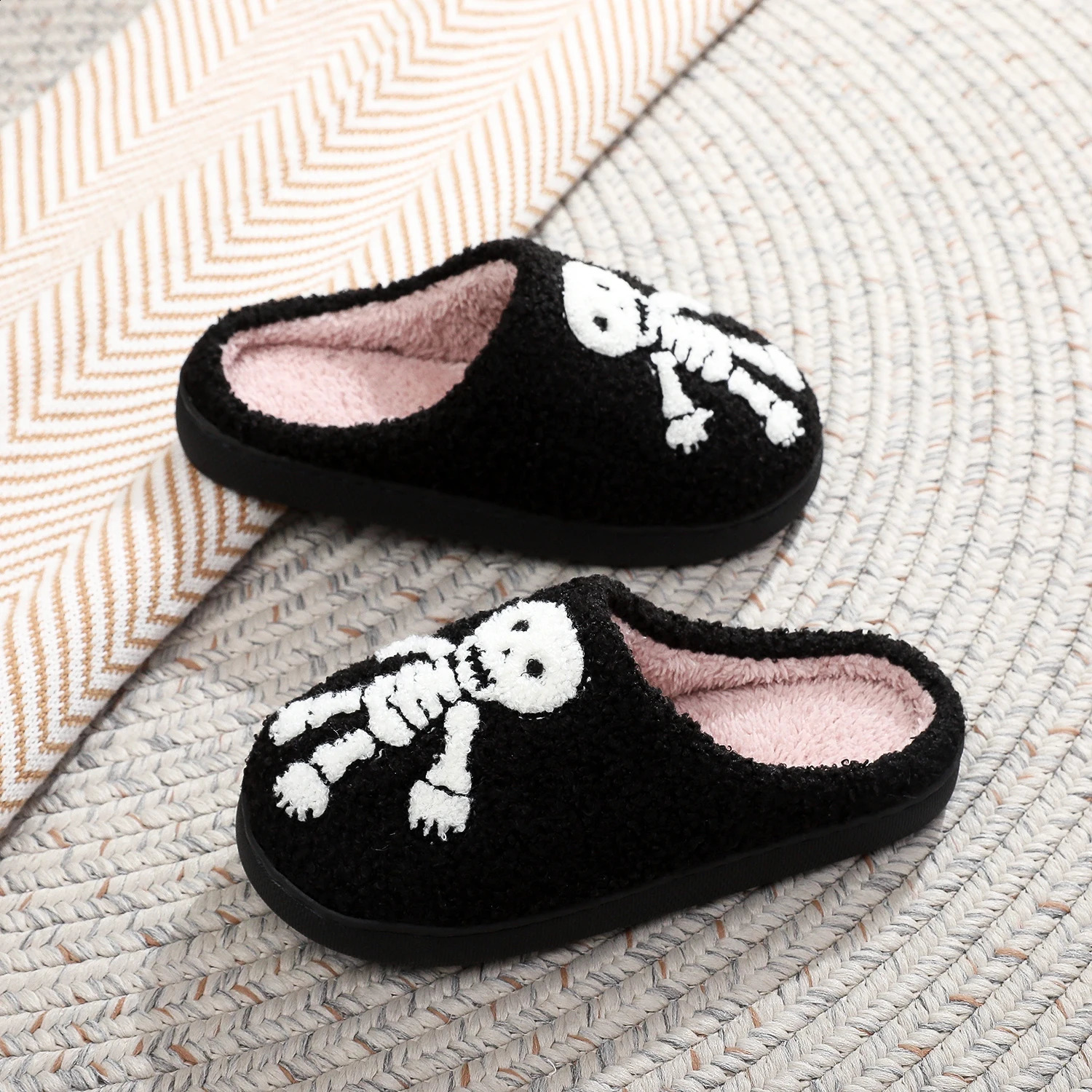 Halloween Skull Black Embroidery stuffed Home Thick-soled plaid Furry Cotton Slippers Cute Warm Non-slip Indoor Slippers Gift Men Women Can Wear 24091