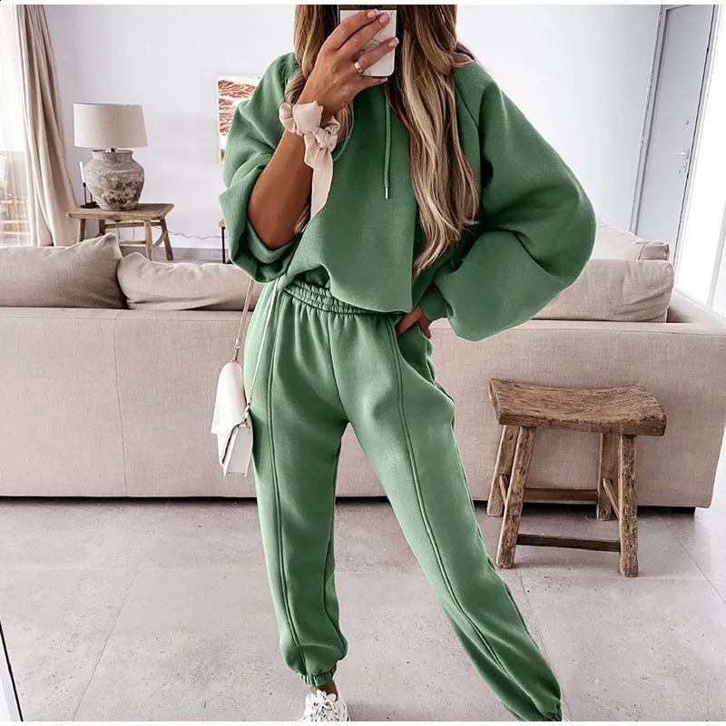 Autumn and Winter Womens Sportswear Loose Running Hoodie Sweater Set Womens Comfort Set 240910