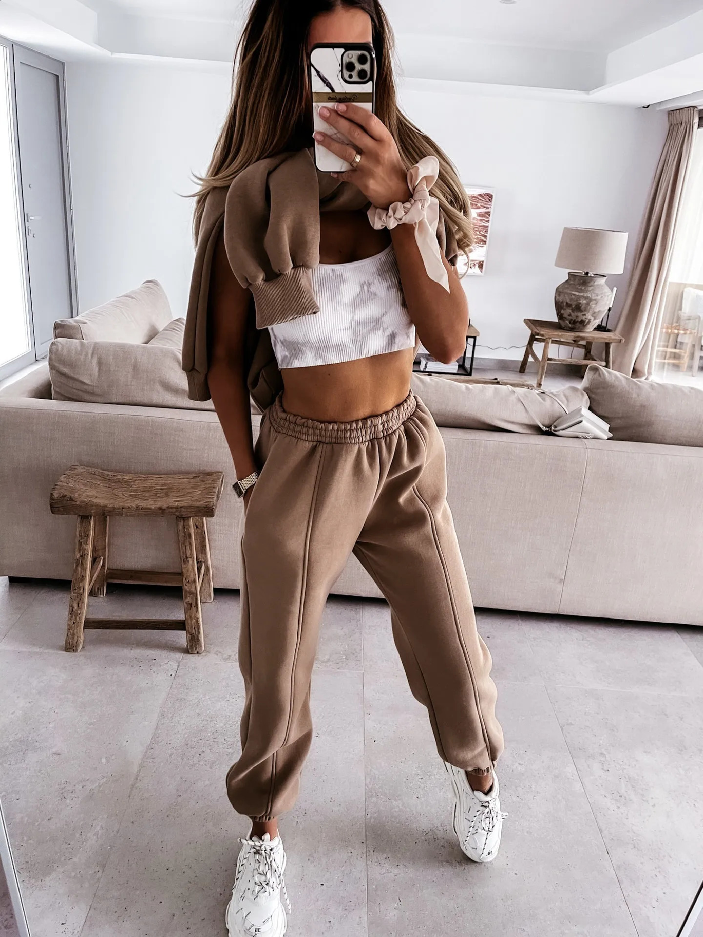 Autumn and Winter Womens Sportswear Loose Running Hoodie Sweater Set Womens Comfort Set 240910