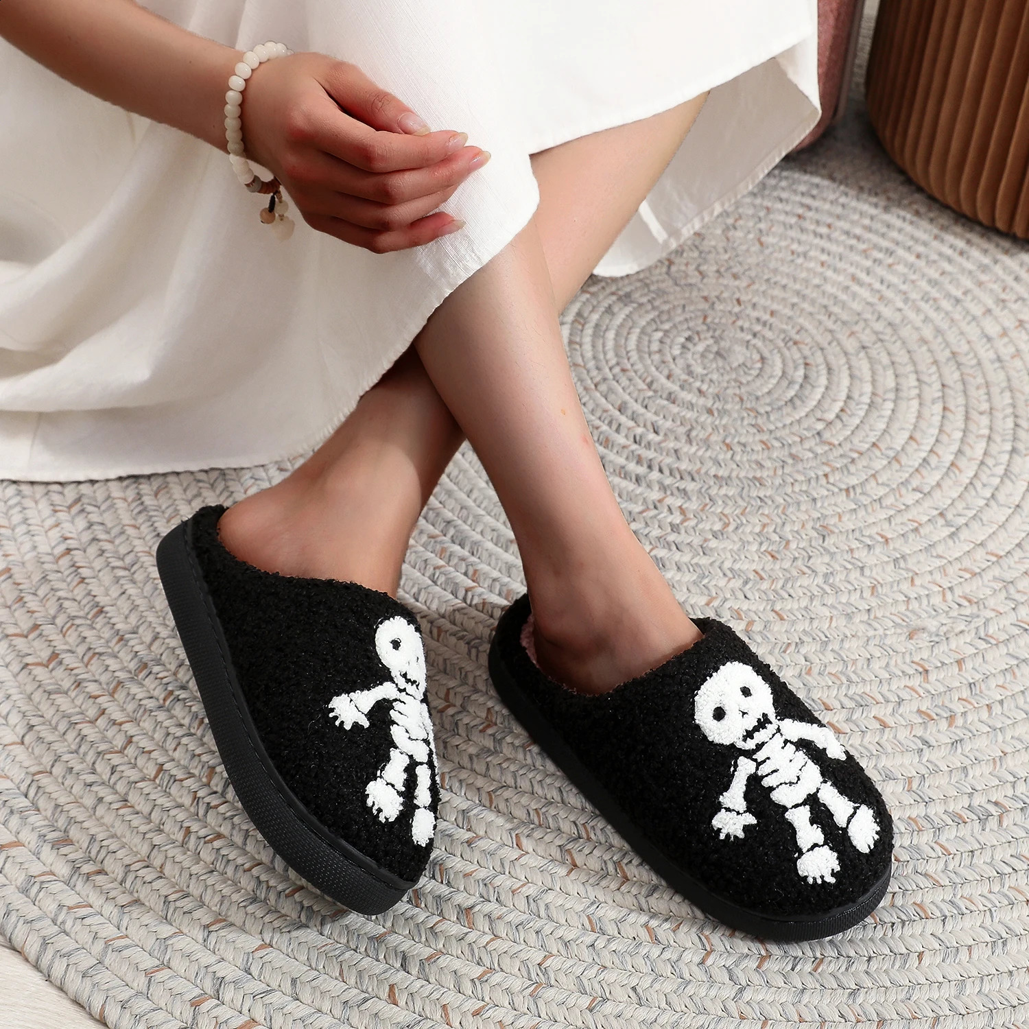 Halloween Skull Black Embroidery stuffed Home Thick-soled plaid Furry Cotton Slippers Cute Warm Non-slip Indoor Slippers Gift Men Women Can Wear 24091